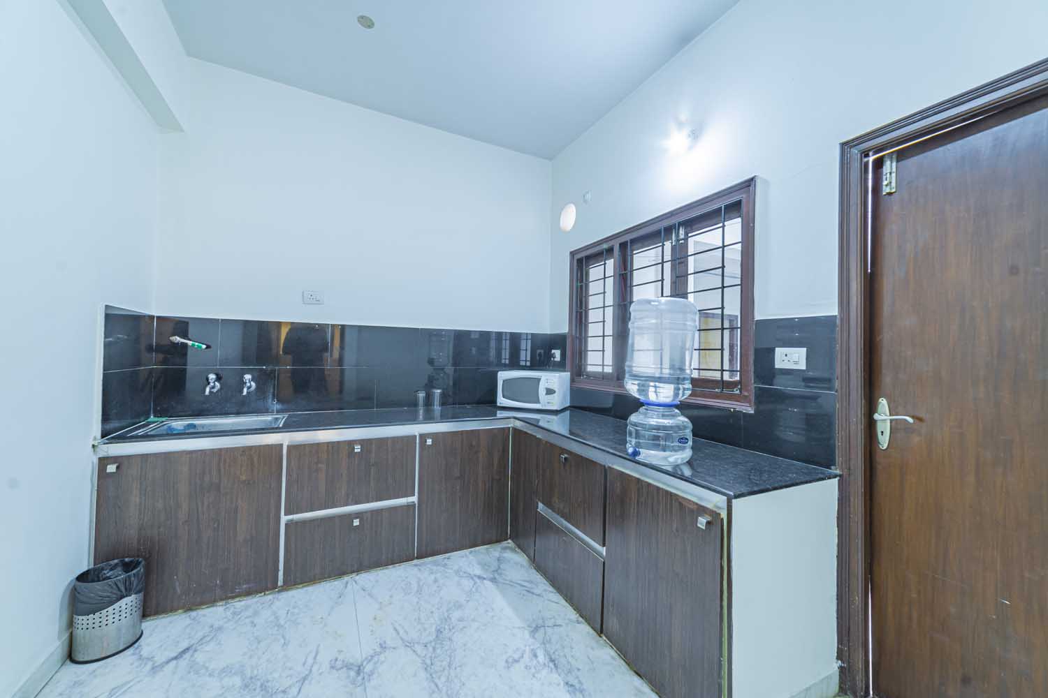 3 BHK Suite thumbnail 5